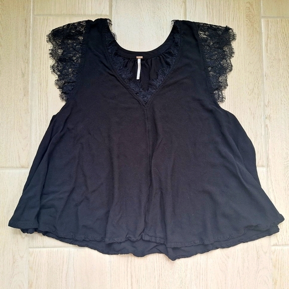 Free People Womens Black V-Neck Lace Trim Top Flowy Style Cap Sleeves - Large - Picture 5 of 11
